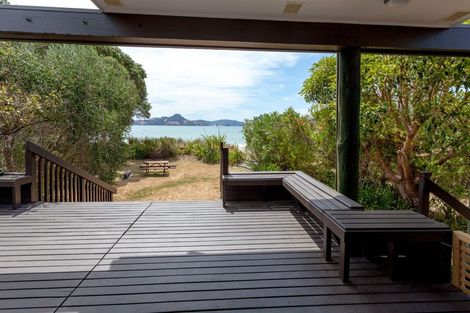 Photo of property in 113 Captain Cook Road, Cooks Beach, Whitianga, 3591