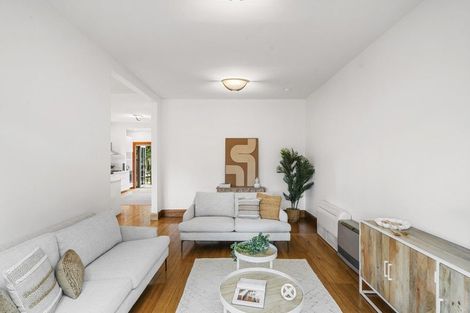 Photo of property in 27 Hardwicke Street, Sumner, Christchurch, 8081