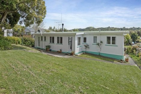 Photo of property in 22 Otanerua Road, Hatfields Beach, Orewa, 0931