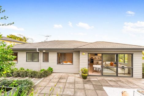 Photo of property in 18 Mckinley Road, Sunnyvale, Auckland, 0612
