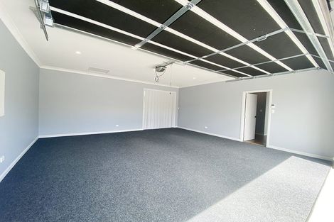 Photo of property in 27 Howe Street, Howick, Auckland, 2014