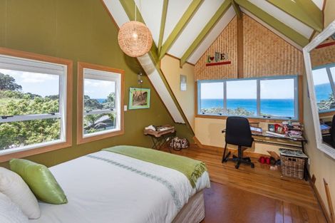 Photo of property in 405 Onemana Drive, Onemana, Whangamata, 3691