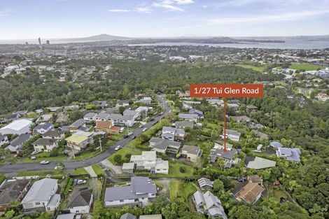 Photo of property in 1/27 Tui Glen Road, Birkenhead, Auckland, 0626