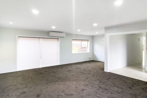 Photo of property in 38 Luton Avenue, Sunnyhills, Auckland, 2010