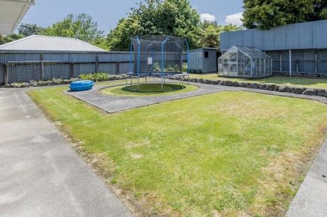 Photo of property in 22 Kings Drive, Levin, 5510