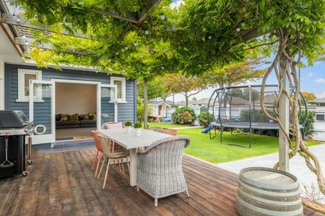 Photo of property in 1/221 Harewood Road, Bishopdale, Christchurch, 8053