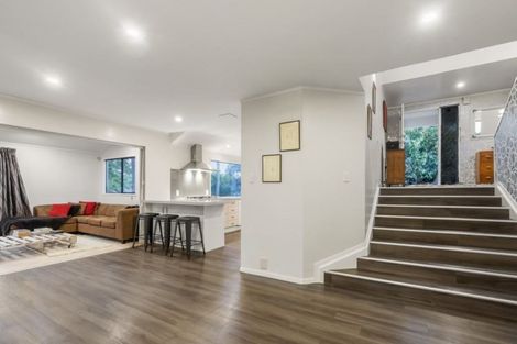 Photo of property in 14 David Beattie Place, Chatswood, Auckland, 0626