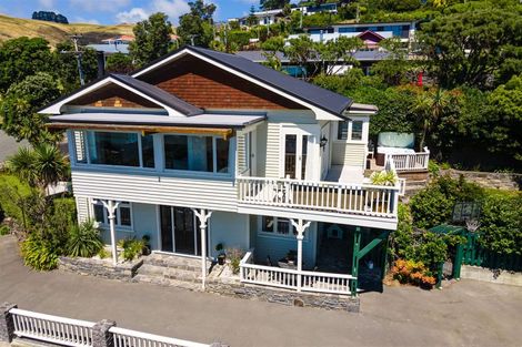 Photo of property in 108 Moncks Spur Road, Redcliffs, Christchurch, 8081