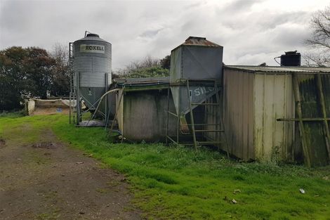 Photo of property in 389 Waiuku Road, Puni, Pukekohe, 2678