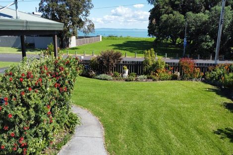 Photo of property in 8 Seaview Avenue, Te Puru, Thames, 3575