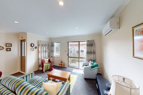 Photo of property in Trackside Villas, 30/91 Mako Mako Road, Levin, 5510