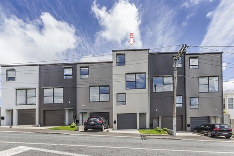 Photo of property in 3/12 Stanley Street, Berhampore, Wellington, 6023