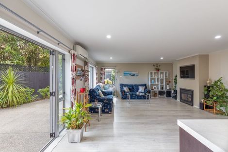 Photo of property in 5a Voss Street, Shirley, Christchurch, 8013