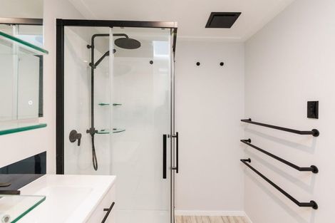 Photo of property in 14 Seaton Court, Hokowhitu, Palmerston North, 4410