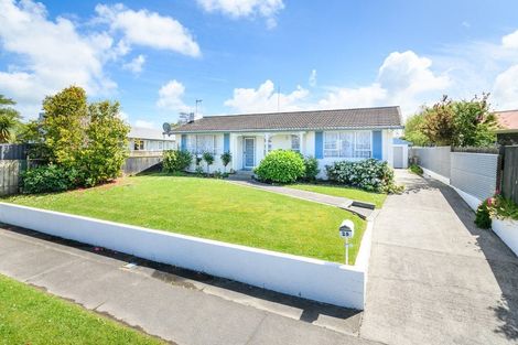 Photo of property in 28 Havelock Avenue, Westbrook, Palmerston North, 4412
