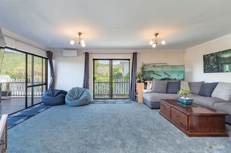 Photo of property in 33b Roband Crescent, Brown Owl, Upper Hutt, 5018