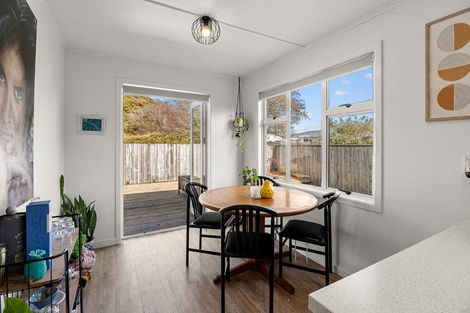 Photo of property in 7a Hinau Street, Inglewood, 4330
