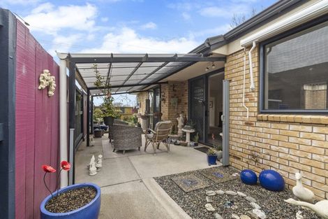 Photo of property in 16 Archer Court, Hamilton East, Hamilton, 3216