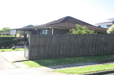 Photo of property in 1/58 Highland Park Drive, Highland Park, Auckland, 2010