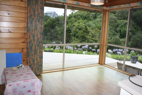 Photo of property in 2/24 Bernie Edwards Place, Botany Downs, Auckland, 2010