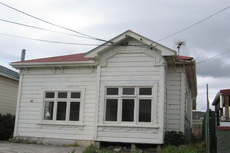 Photo of property in 10 Beach Street, Petone, Lower Hutt, 5012