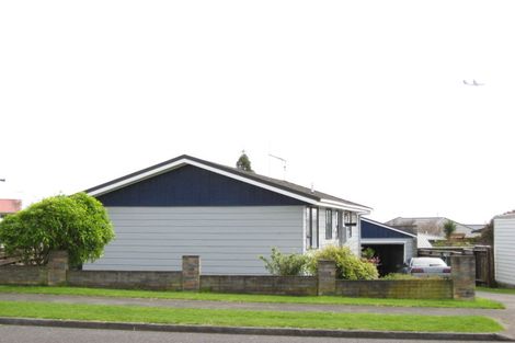 Photo of property in 48 Glamis Avenue, Bell Block, New Plymouth, 4312