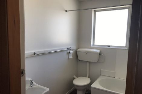 Photo of property in 4/72 Springs Road, Hornby, Christchurch, 8042