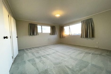 Photo of property in 1/9 Delamare Court, Sunnynook, Auckland, 0632