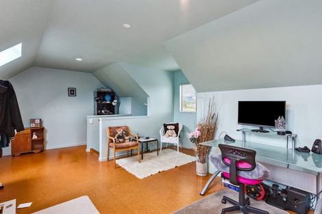 Photo of property in 94 Kapanui Road, Waikanae, 5036