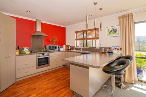 Photo of property in 1/9 Jacaranda Avenue, Beach Haven, Auckland, 0626