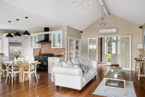 Photo of property in 34 Black Barn Lane, Bethlehem, Tauranga, 3110