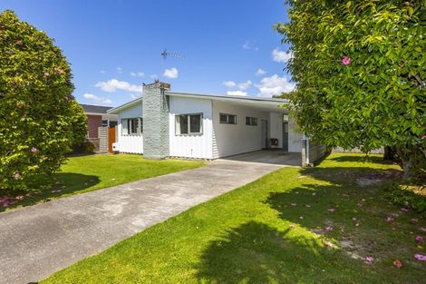 Photo of property in 17 Kiwi Street, Heretaunga, Upper Hutt, 5018