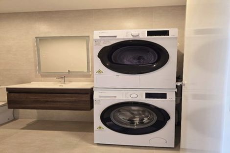 Photo of property in 2b Augustus Terrace, Parnell, Auckland, 1010