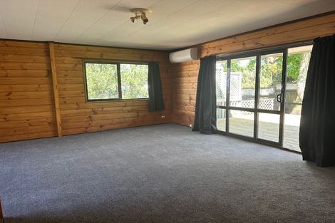 Photo of property in 1/34 Gatman Street, Birkdale, Auckland, 0626