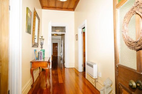 Photo of property in 7 Edward Street, Dannevirke, 4930