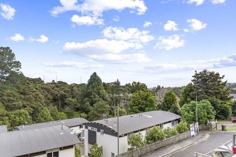 Photo of property in 8e/20 Ian Marwick Place, Birkenhead, Auckland, 0626