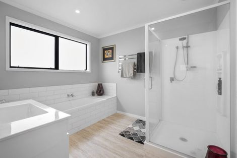 Photo of property in 3 Herring Place, Omokoroa, 3114