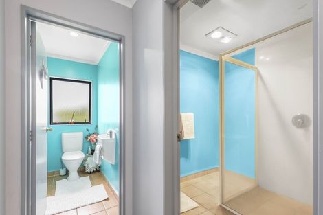 Photo of property in 15 Hollinger Place, Nawton, Hamilton, 3200