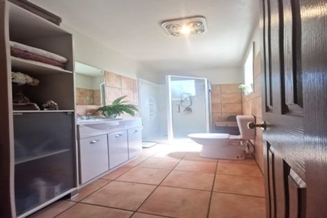 Photo of property in 232 Lake Terrace Road, Shirley, Christchurch, 8061