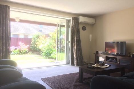 Photo of property in 1/5 Vancouver Crescent, Wainoni, Christchurch, 8061