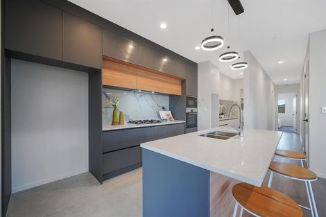 Photo of property in 30 Cloonlyon Drive, Flat Bush, Auckland, 2019