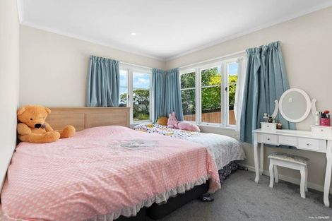 Photo of property in 6 Celsmere Lane, Te Atatu Peninsula, Auckland, 0610