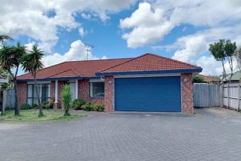 Photo of property in 7 Caltra Place, East Tamaki, Auckland, 2016