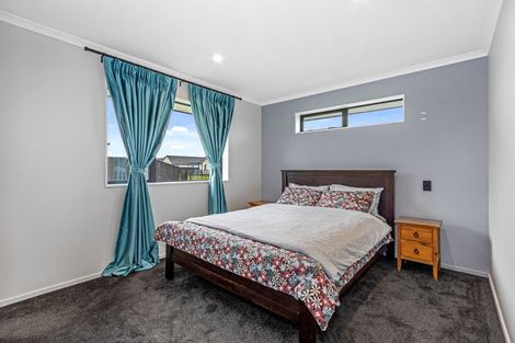 Photo of property in 53 Selfe Crescent, Burwood, Christchurch, 8083