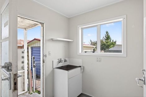 Photo of property in 4 Tui Street, Outer Kaiti, Gisborne, 4010