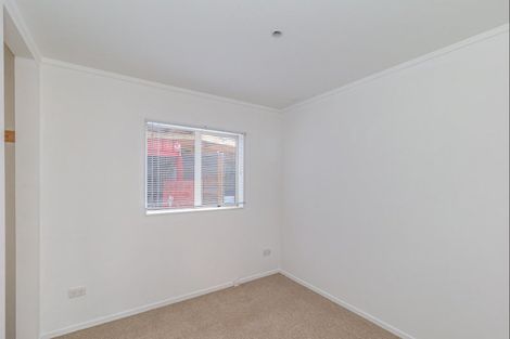 Photo of property in 84 The Avenue, Levin, 5510