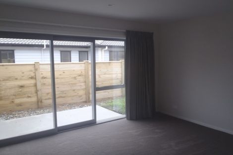 Photo of property in 15 Raymond Grace Avenue, Huapai, Kumeu, 0810
