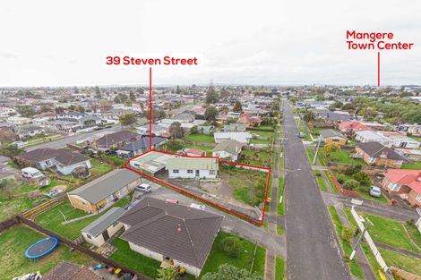 Photo of property in 39 Steven Street, Mangere East, Auckland, 2024