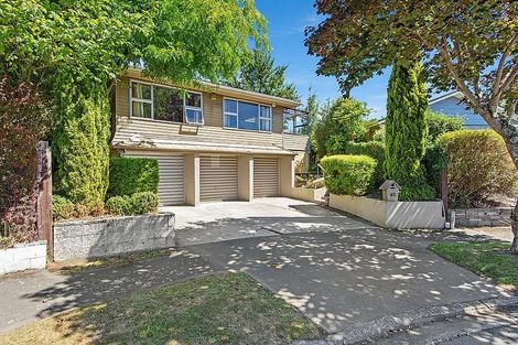 Photo of property in 40 Highland Place, Avonhead, Christchurch, 8042