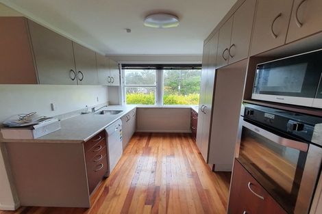 Photo of property in 60 Beazley Avenue, Paparangi, Wellington, 6037